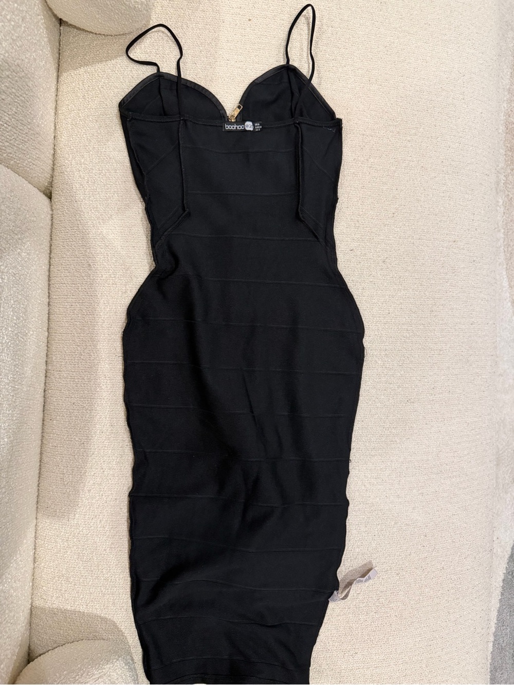 Boohoo Black Midi Bodycon Dress with Gold Zip - Picture 11 of 11